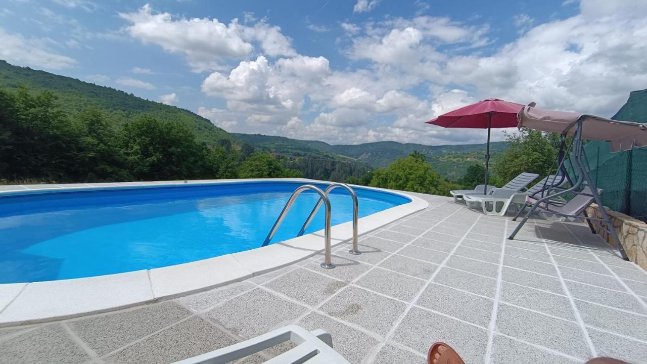 Villa Green Oasis Apartments Сараево Экстерьер фото
