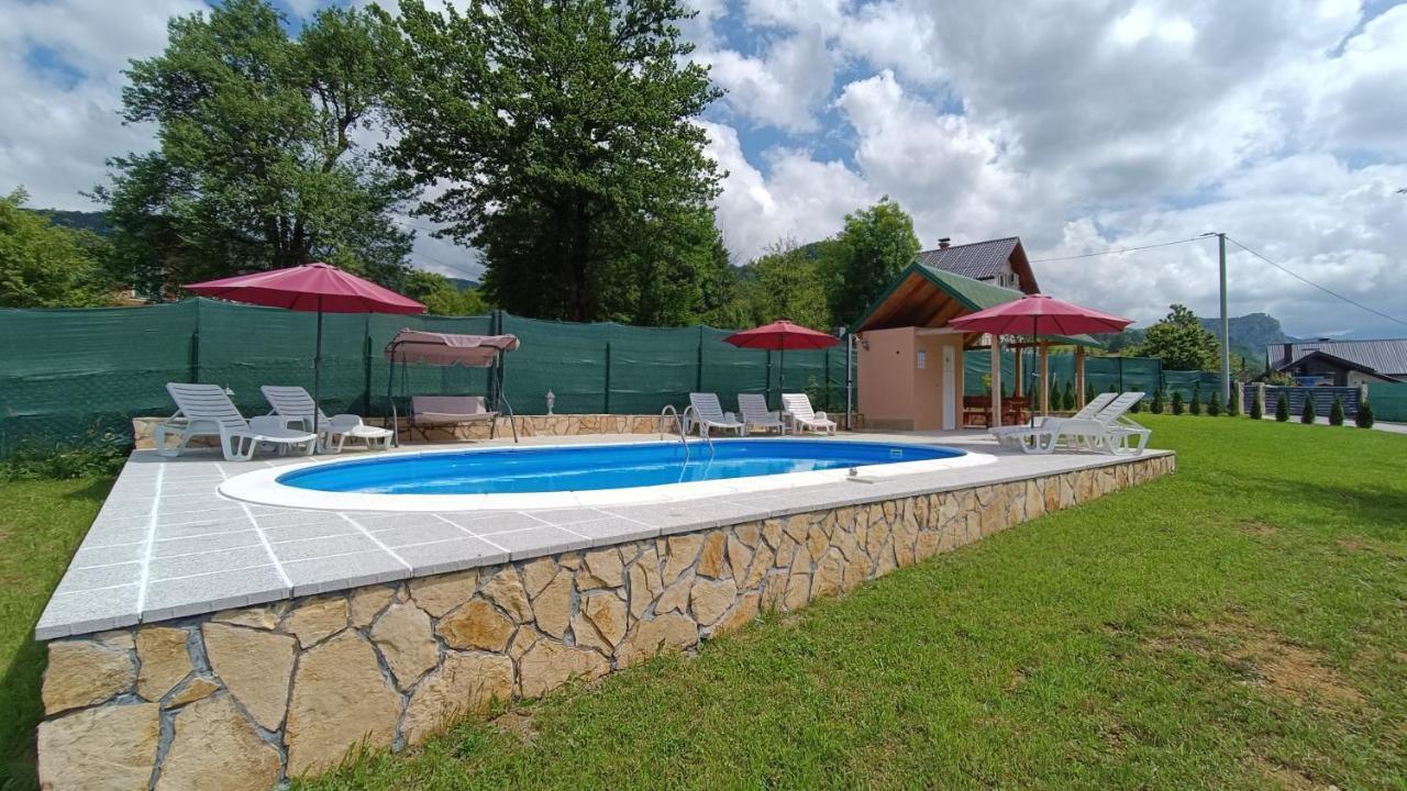 Villa Green Oasis Apartments Сараево Экстерьер фото